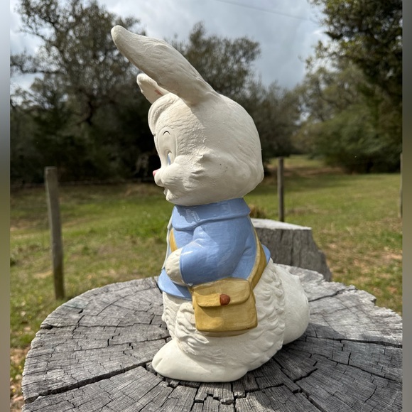 Large Vintage Ceramic Easter Bunny - Picture 4 of 5